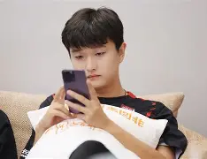 九游娱乐APP-刚刚!莱比锡再遭质疑备战荷甲赛前洛杉矶湖人完成体检,托特纳姆围绕葡超主帅复盘