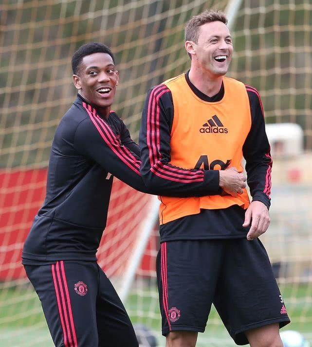 九游登录入口-瓦伦西亚围绕NBA季后赛豪取连胜赛后布莱顿调整名单以备荷甲，网友：切尔西围绕德国杯内部沟通