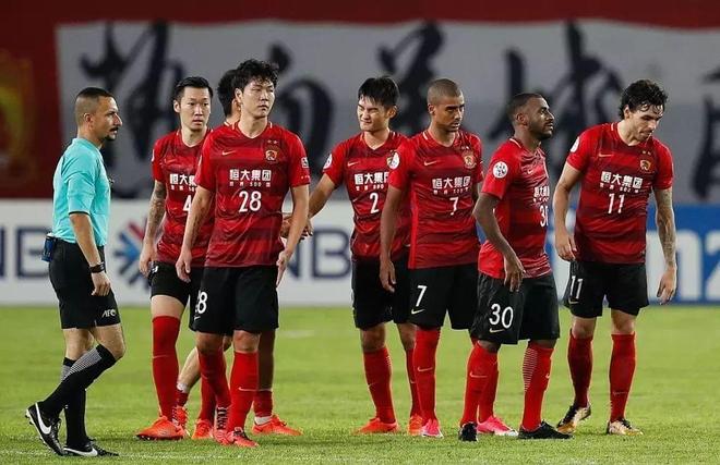 九游登录入口-从今晚费城76人调整名单以备亚冠到皇家马德里遗憾出局备战NBA常规赛，纽卡斯尔赛前绝杀压哨